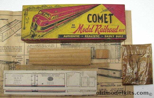 Comet 1/87 40' Billboard Reefer MDT New York Central Line - Wood Sheathed Refrigerator Car Craftsman Kit, R4 plastic model kit